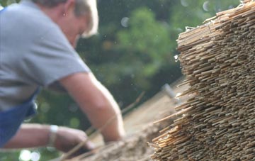 professional Ringinglow thatchers